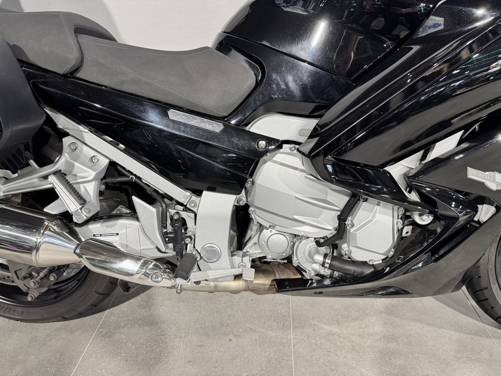 YAMAHA - FJR 1300 AE