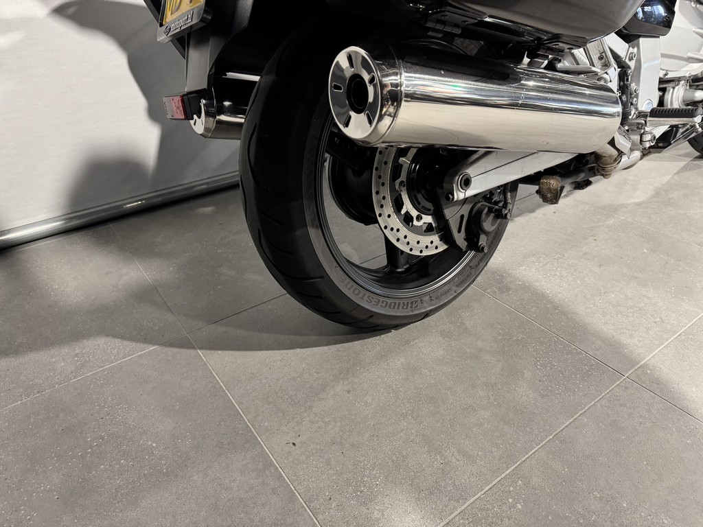 YAMAHA - FJR 1300 AE
