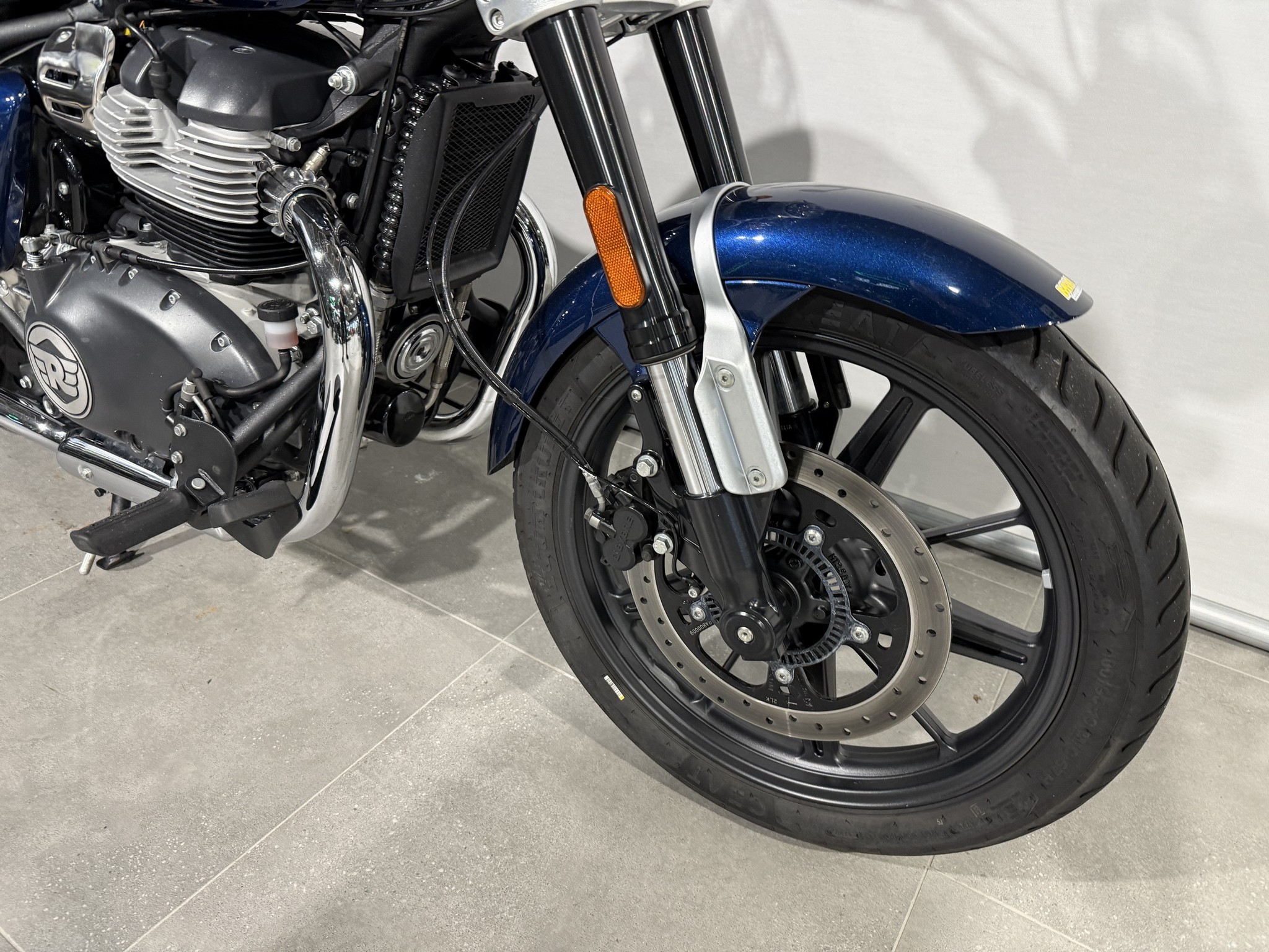 ROYAL-ENFIELD - SUPER METEOR 650