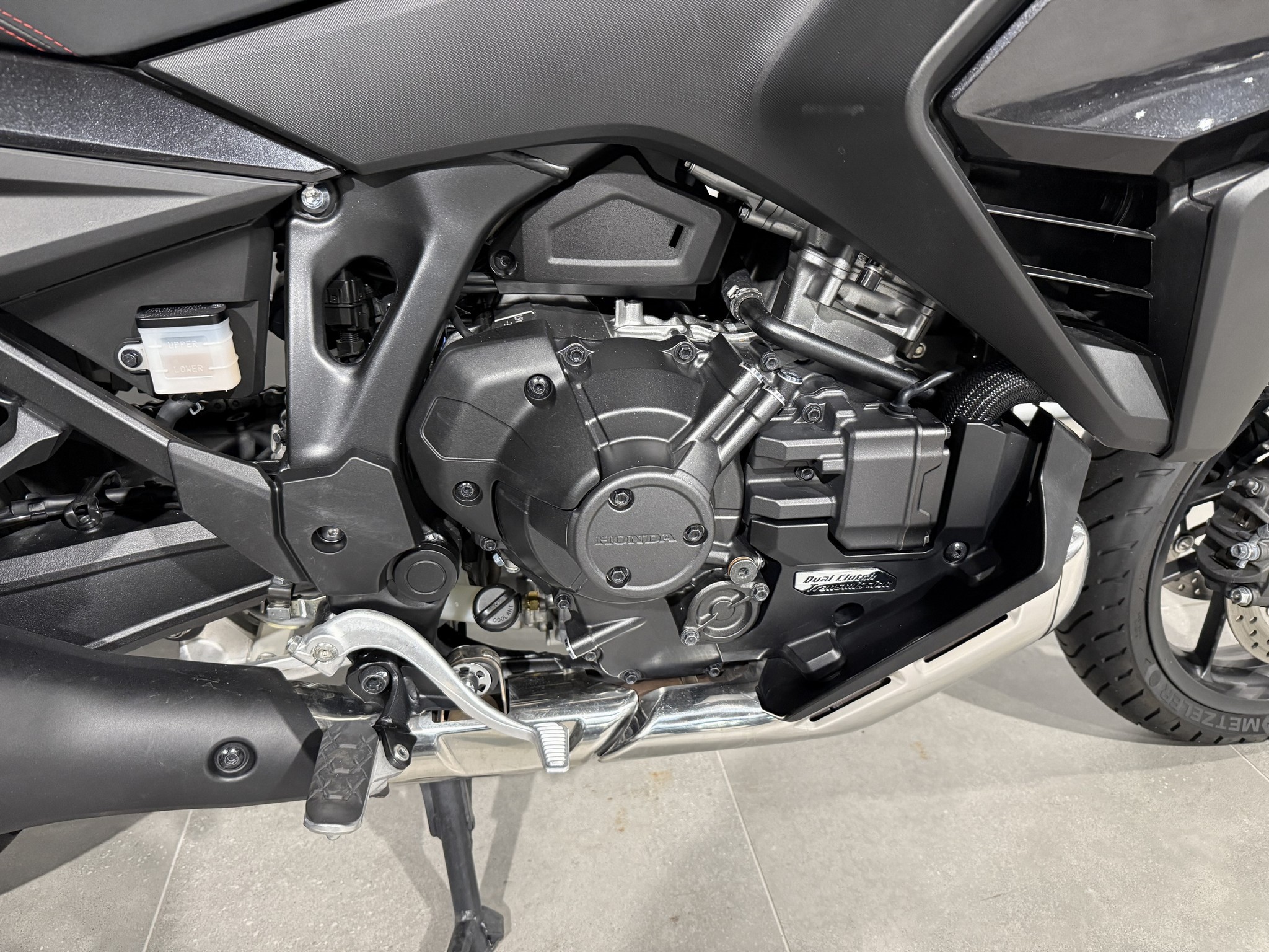 HONDA - NT 1100 DCT