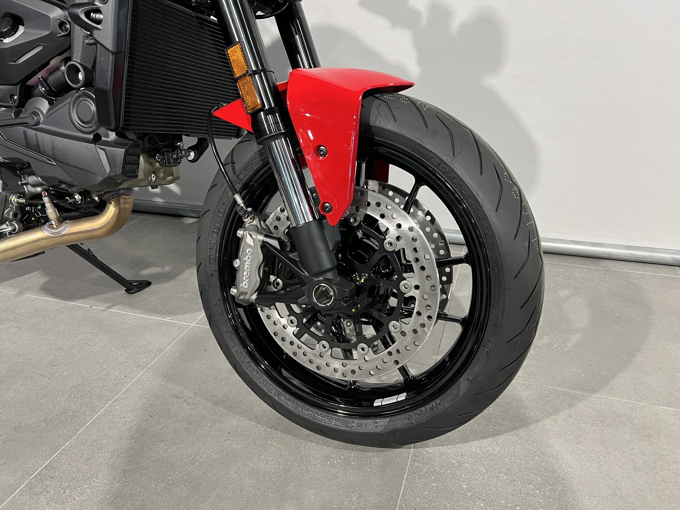 DUCATI - MONSTER