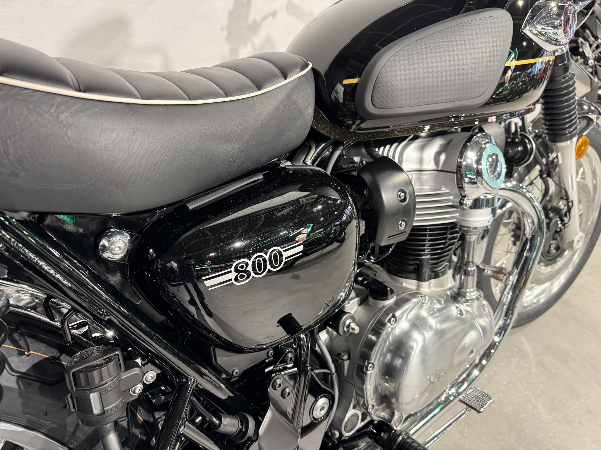 KAWASAKI - W 800 ABS