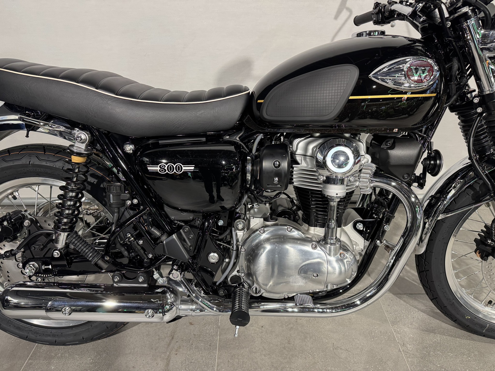 KAWASAKI - W 800 ABS