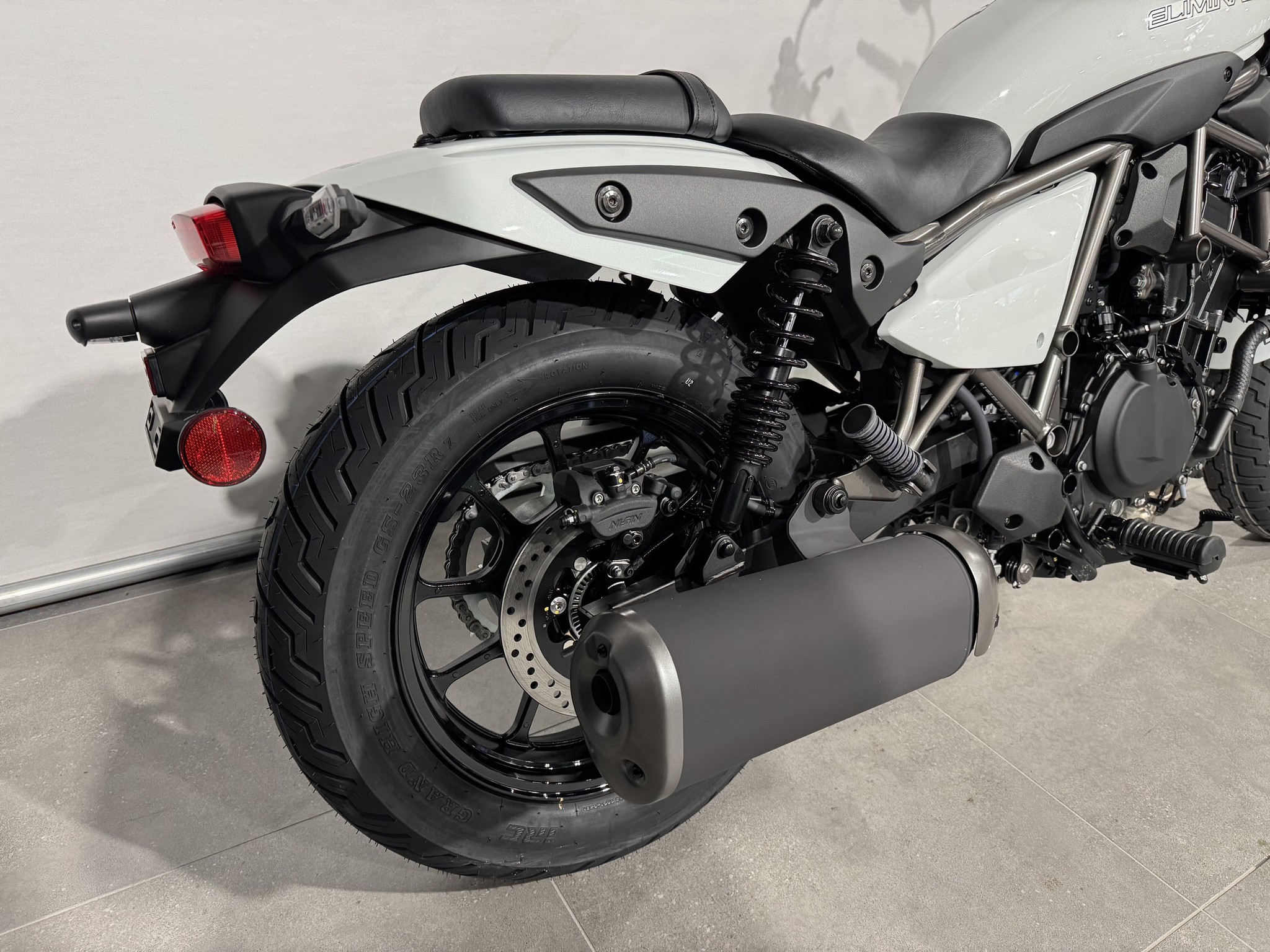KAWASAKI - ELIMINATOR 500