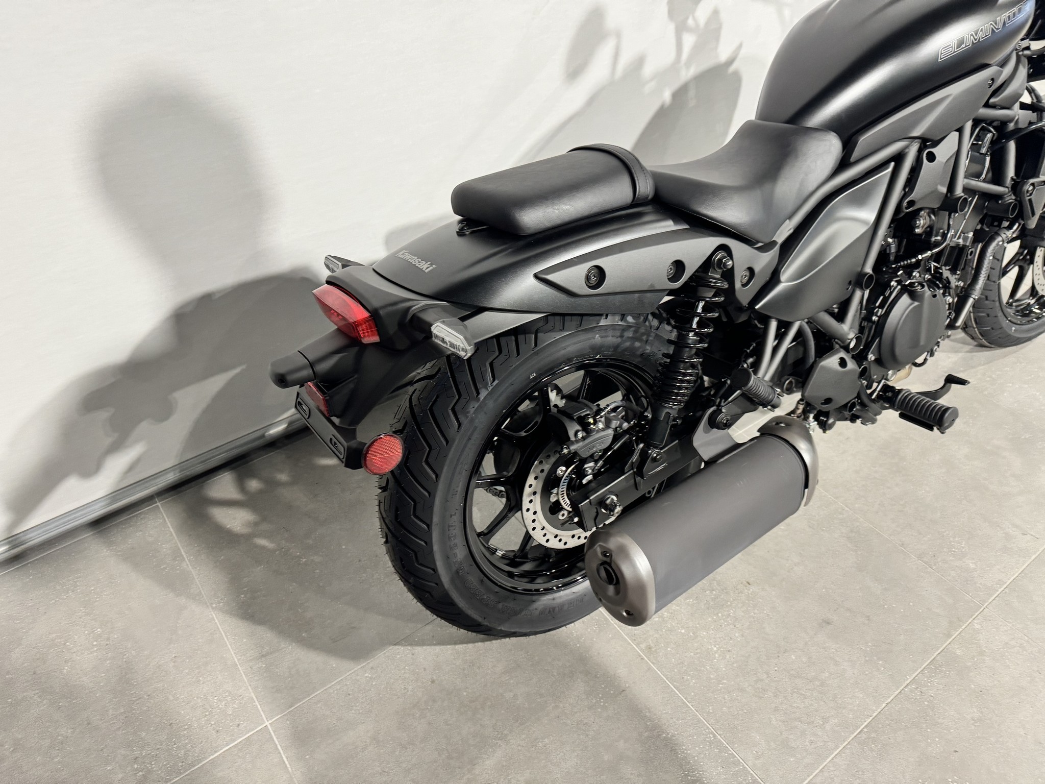 KAWASAKI - ELIMINATOR 500