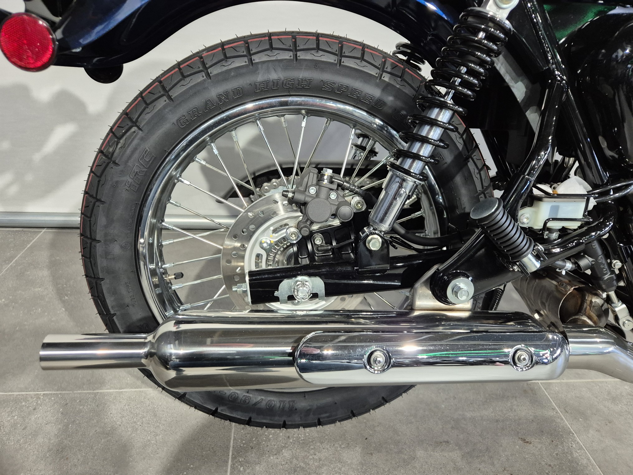 KAWASAKI - W230 ABS