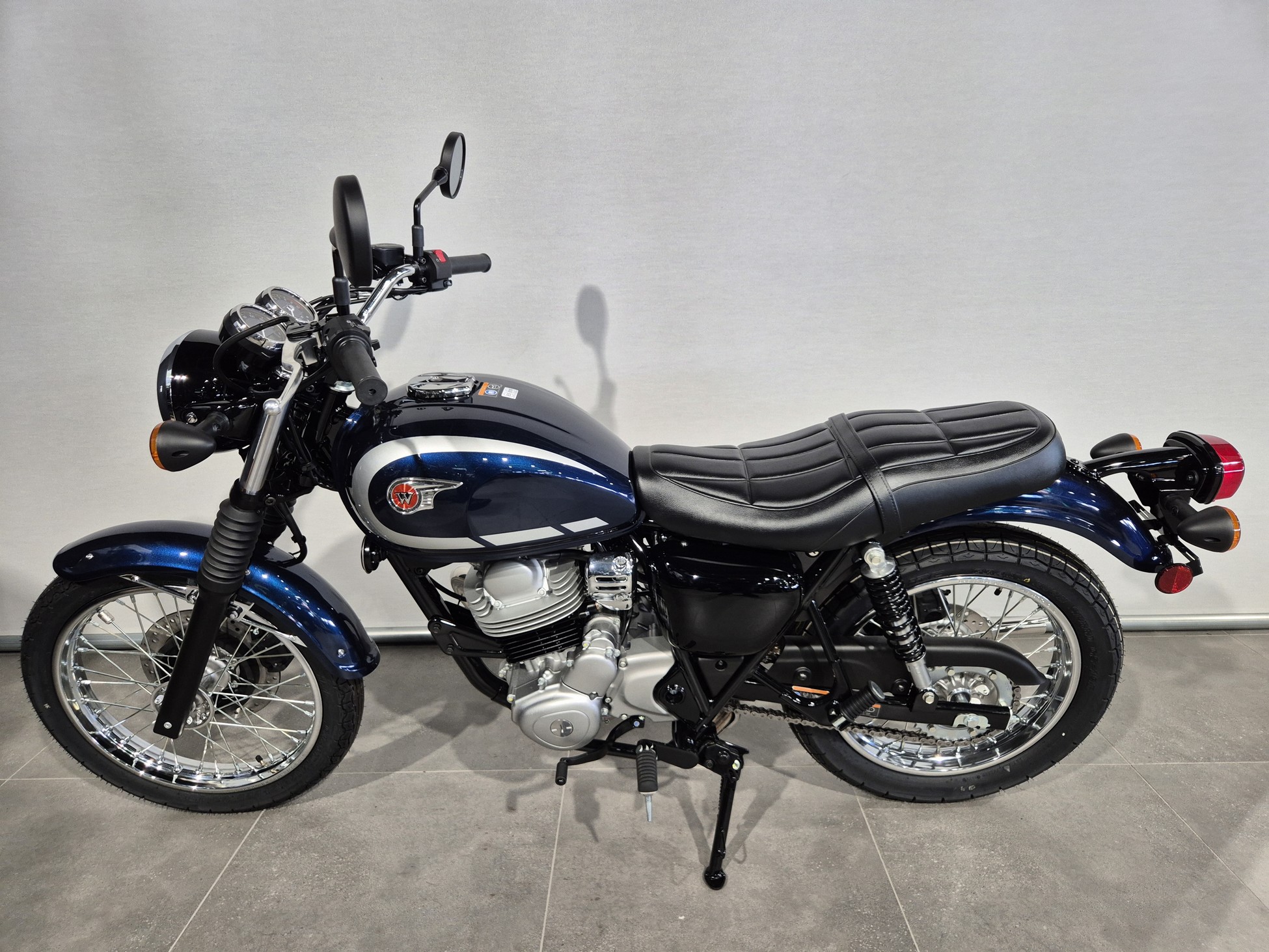 KAWASAKI - W230 ABS