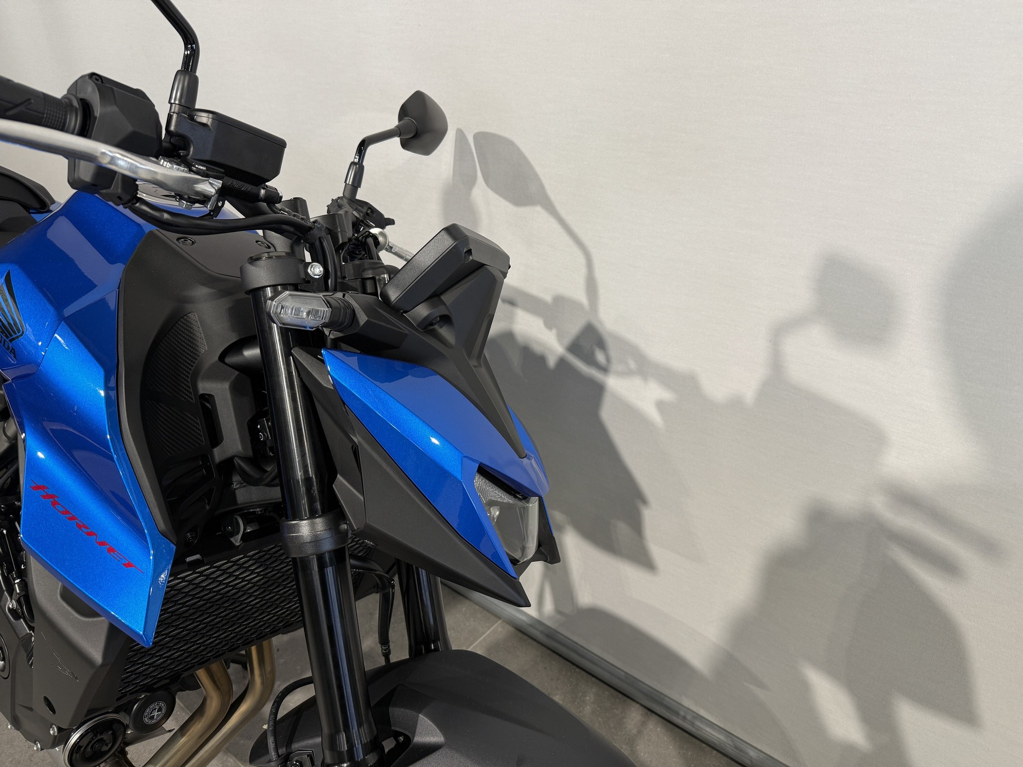 HONDA - CB 750 HORNET