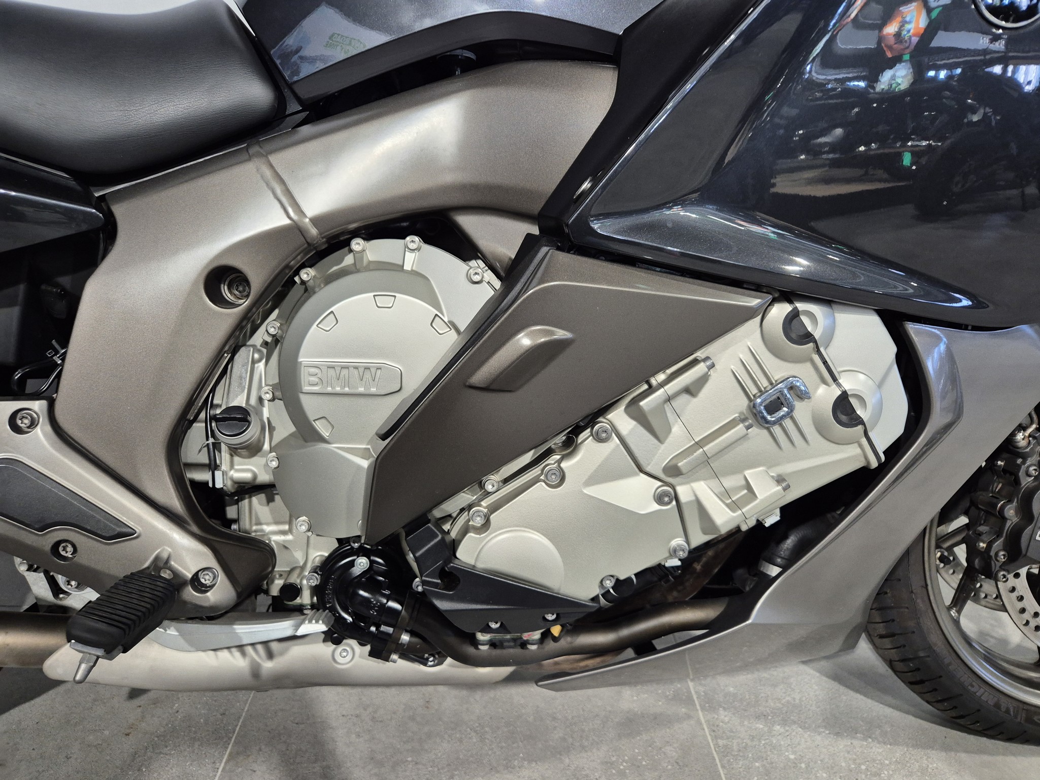 BMW - K 1600 GT
