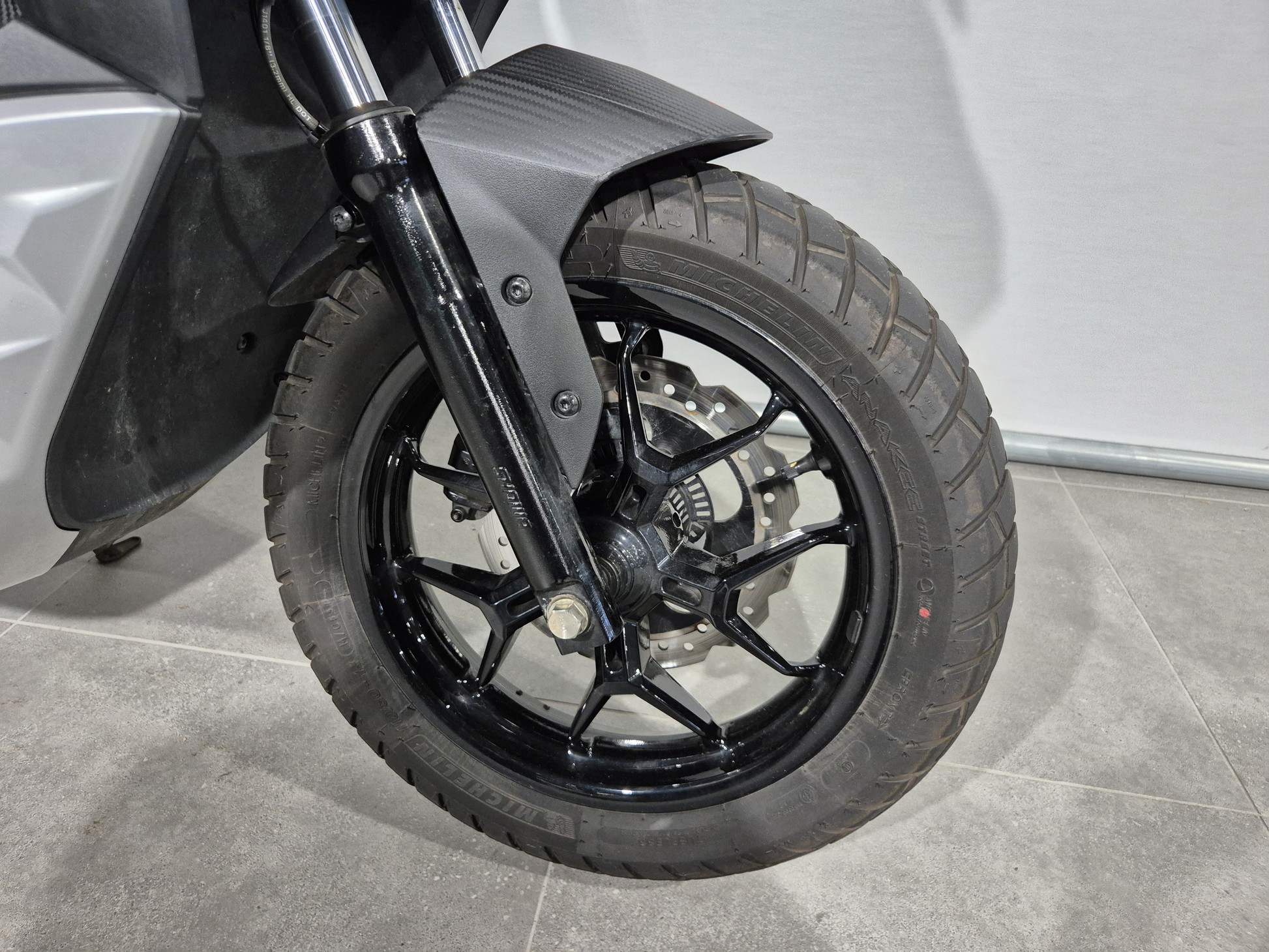APRILIA - SR GT 200