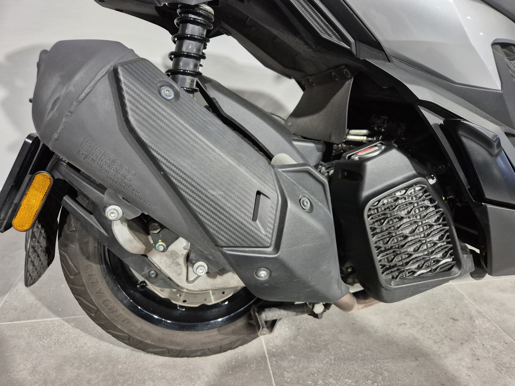 APRILIA - SR GT 200