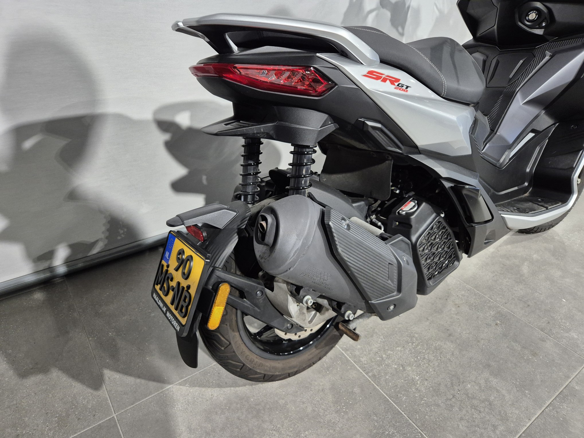 APRILIA - SR GT 200