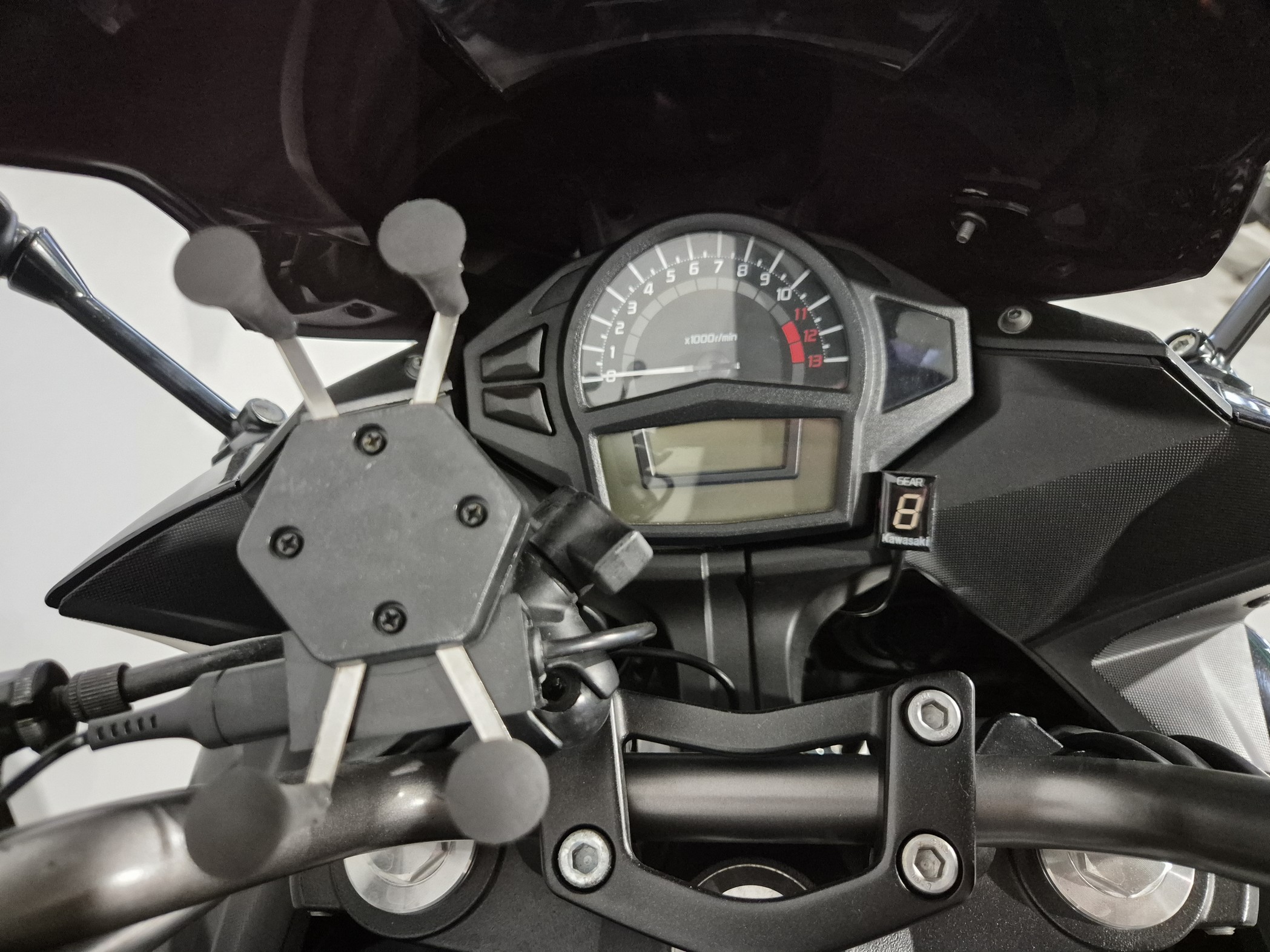 KAWASAKI - ER-6 F
