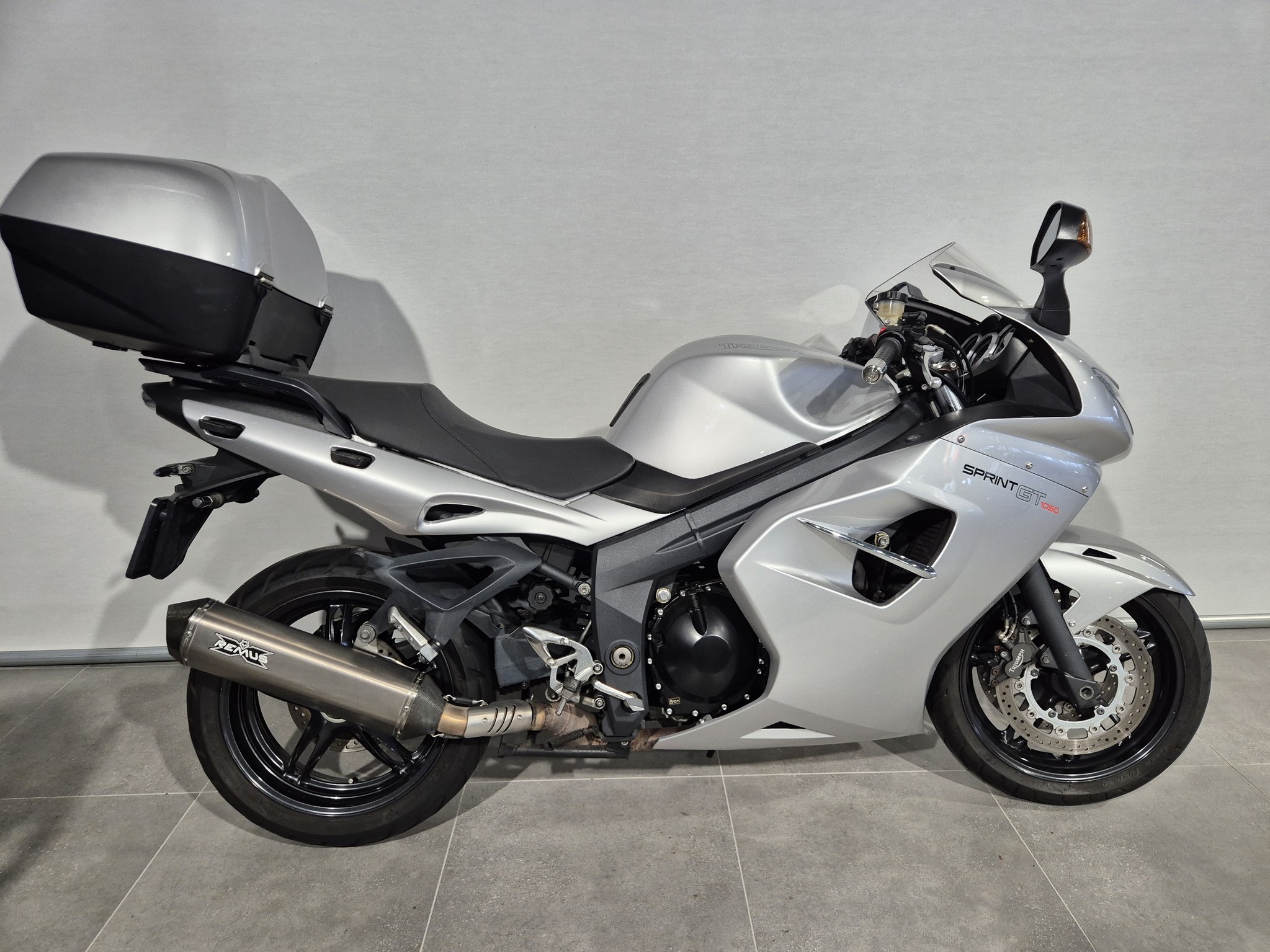 TRIUMPH - SPRINT ST ABS
