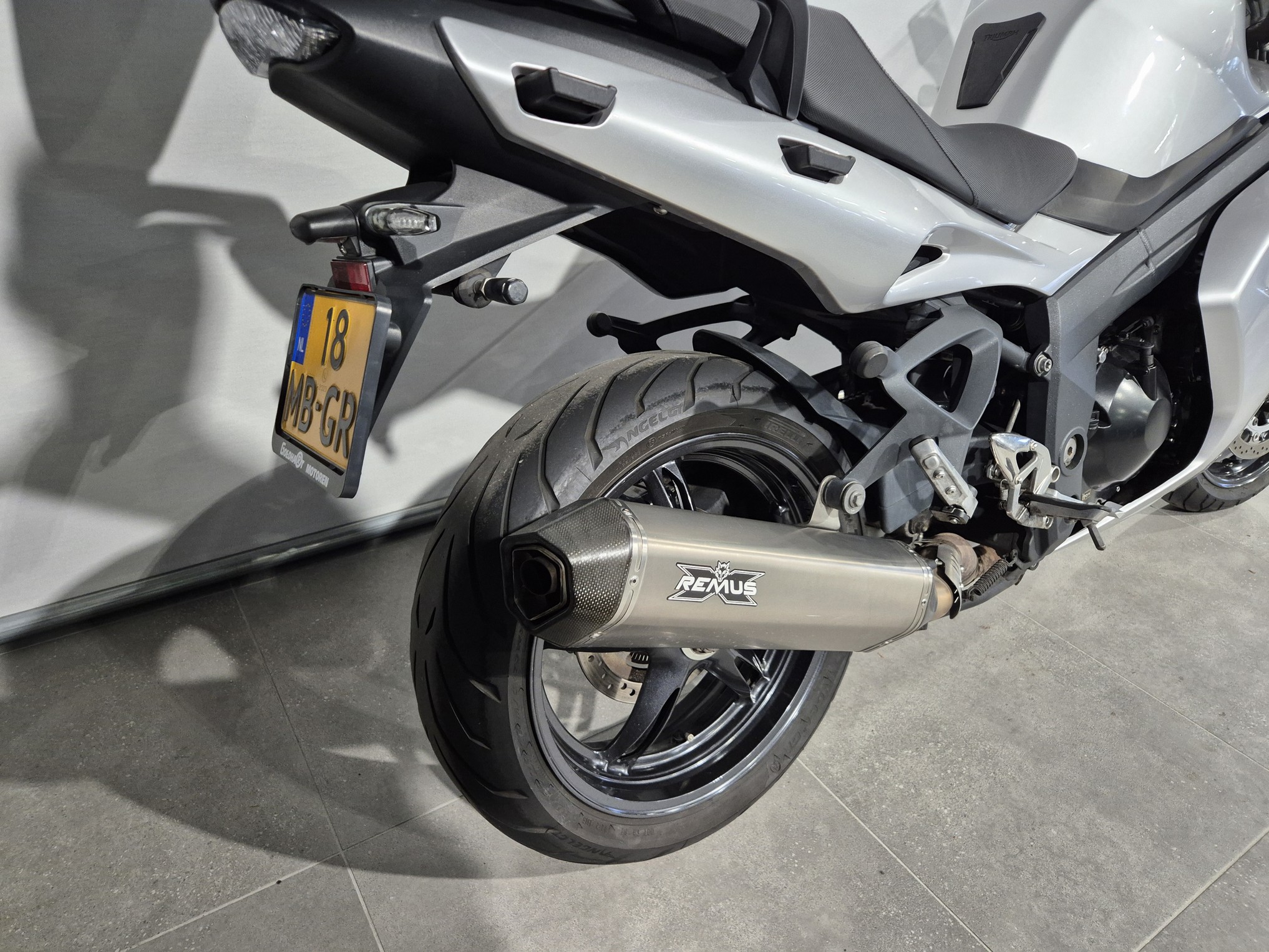 TRIUMPH - SPRINT ST ABS