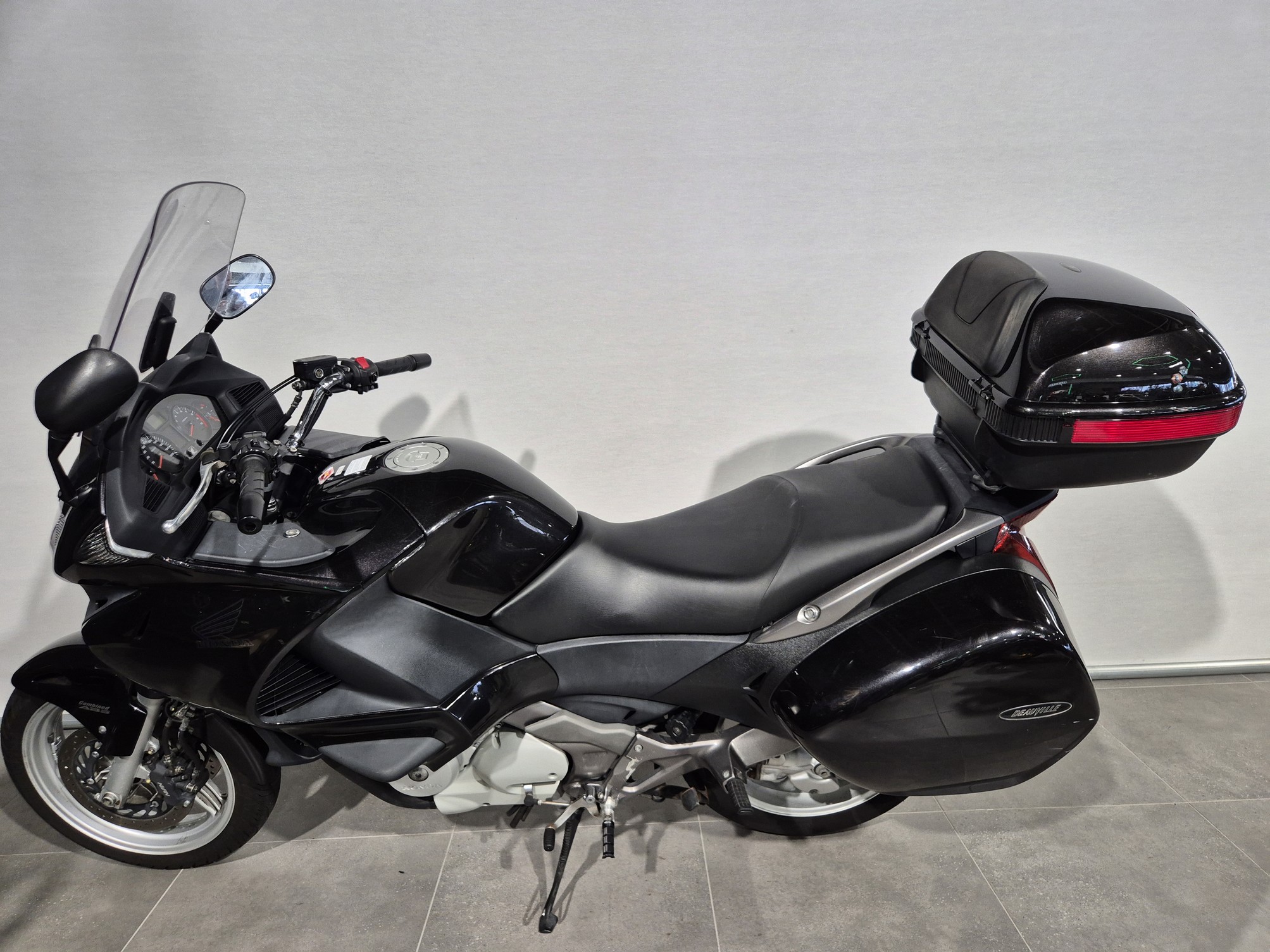 HONDA - NT 700 V ABS