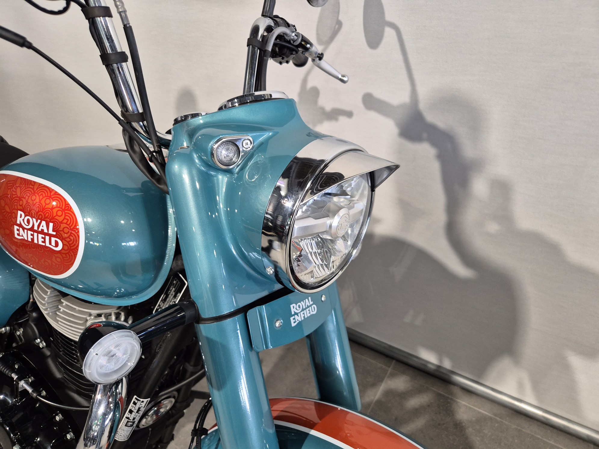 ROYAL-ENFIELD - CLASSIC 350