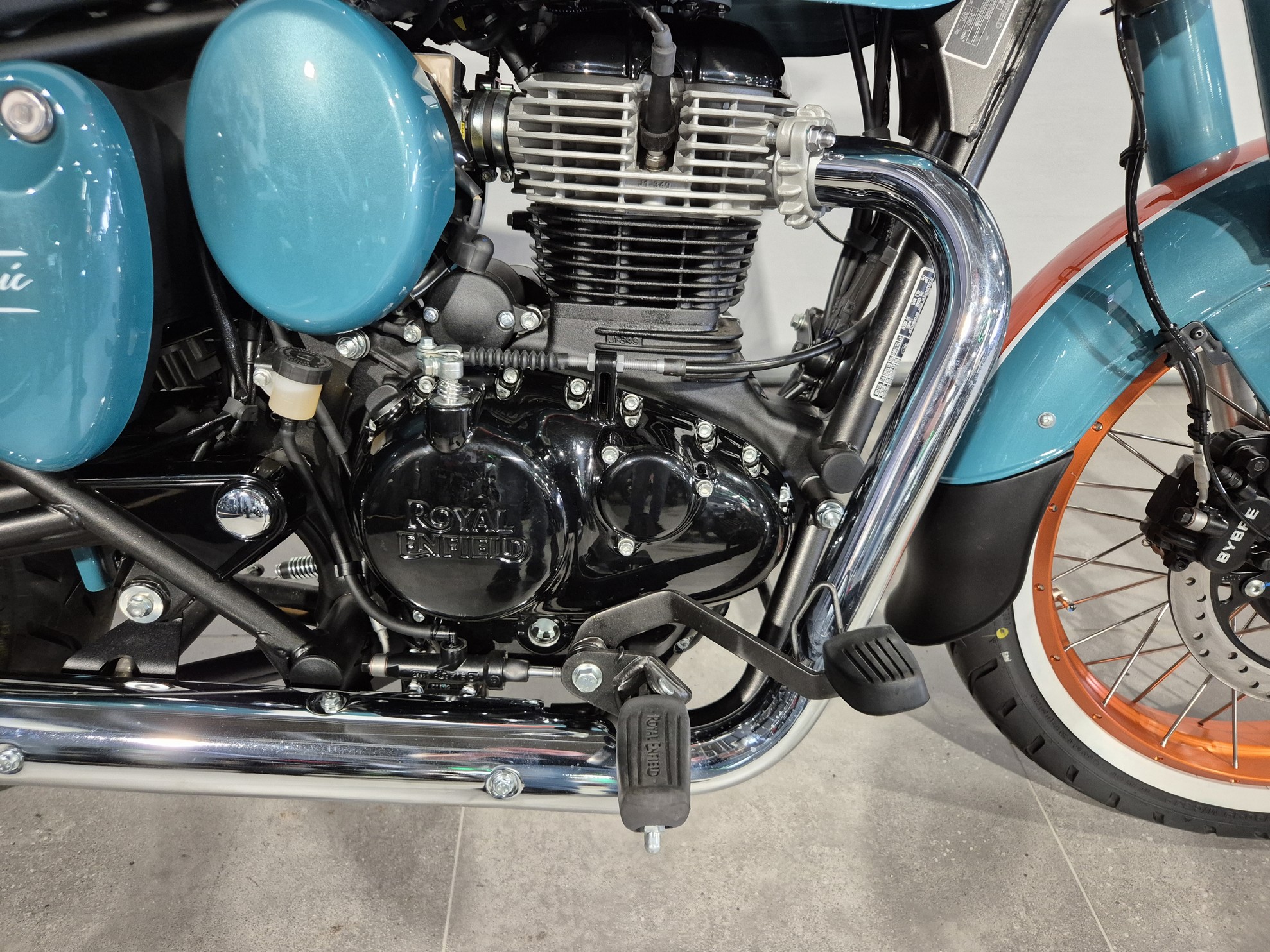 ROYAL-ENFIELD - CLASSIC 350