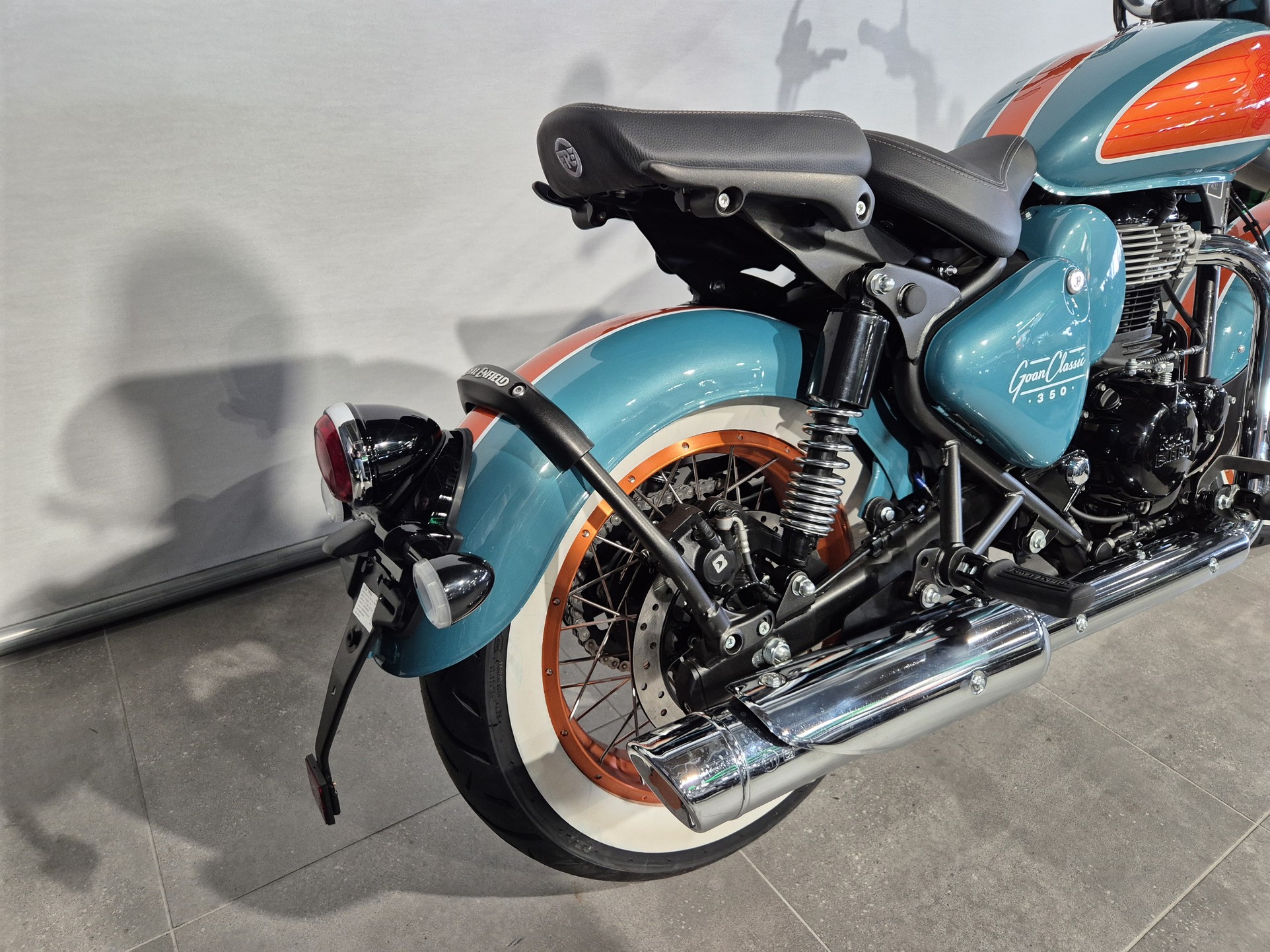 ROYAL-ENFIELD - CLASSIC 350