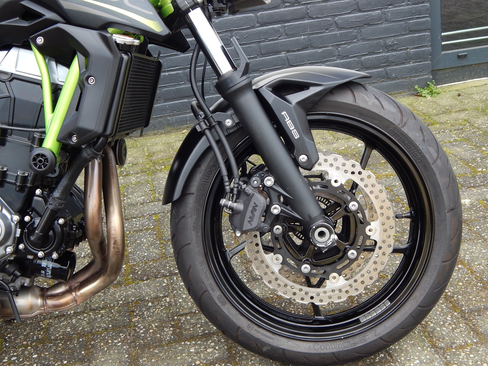 KAWASAKI - Z650