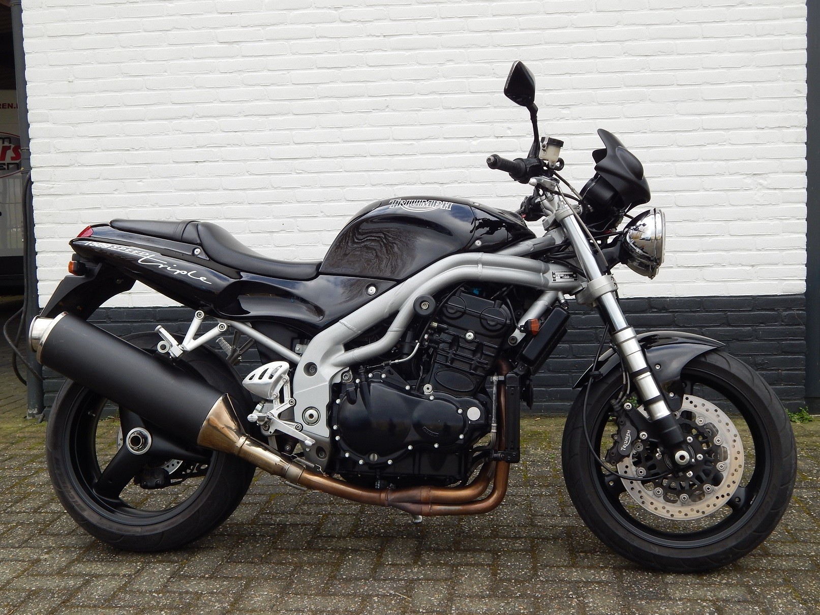 TRIUMPH - SPEED TRIPLE T509