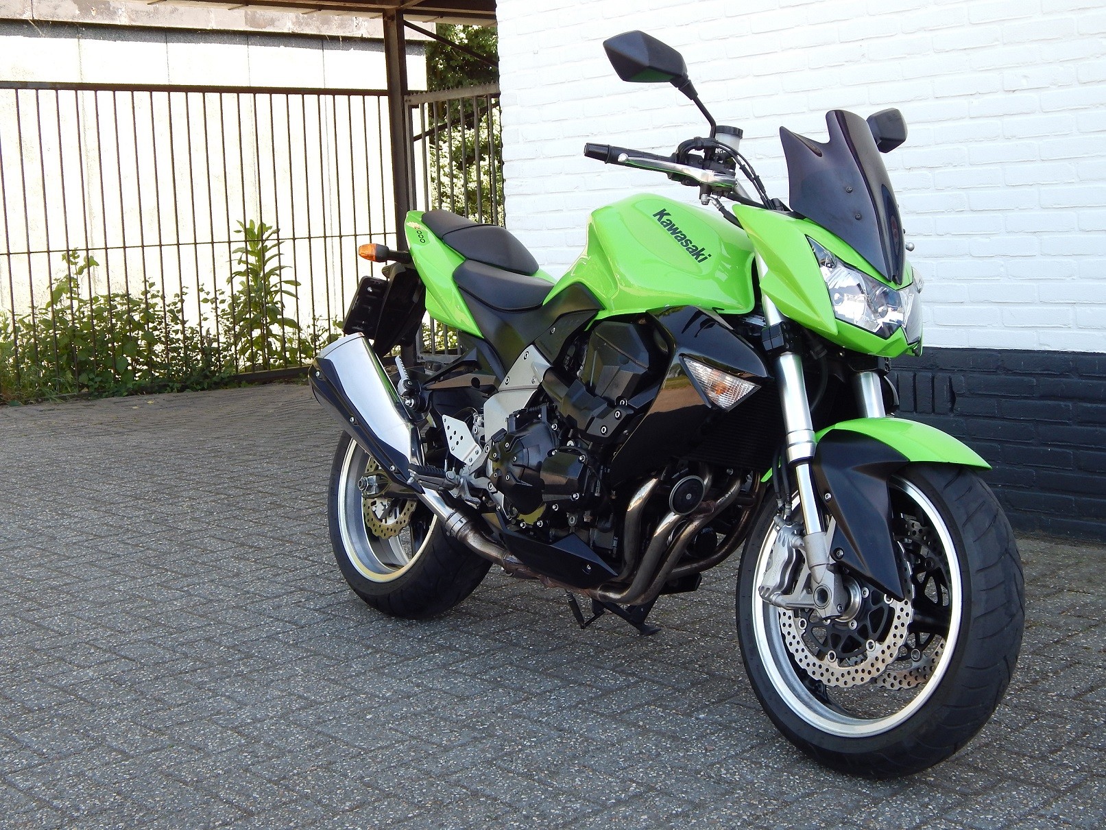 KAWASAKI - Z 1000