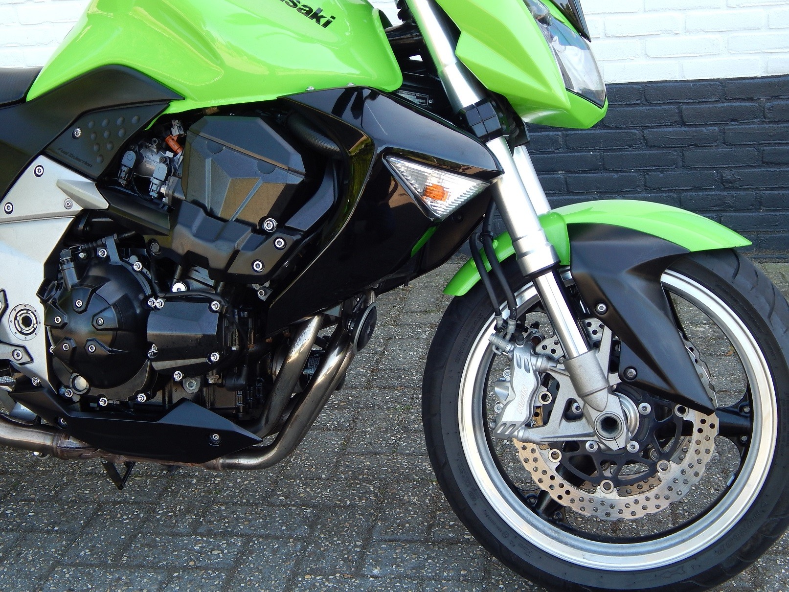 KAWASAKI - Z 1000