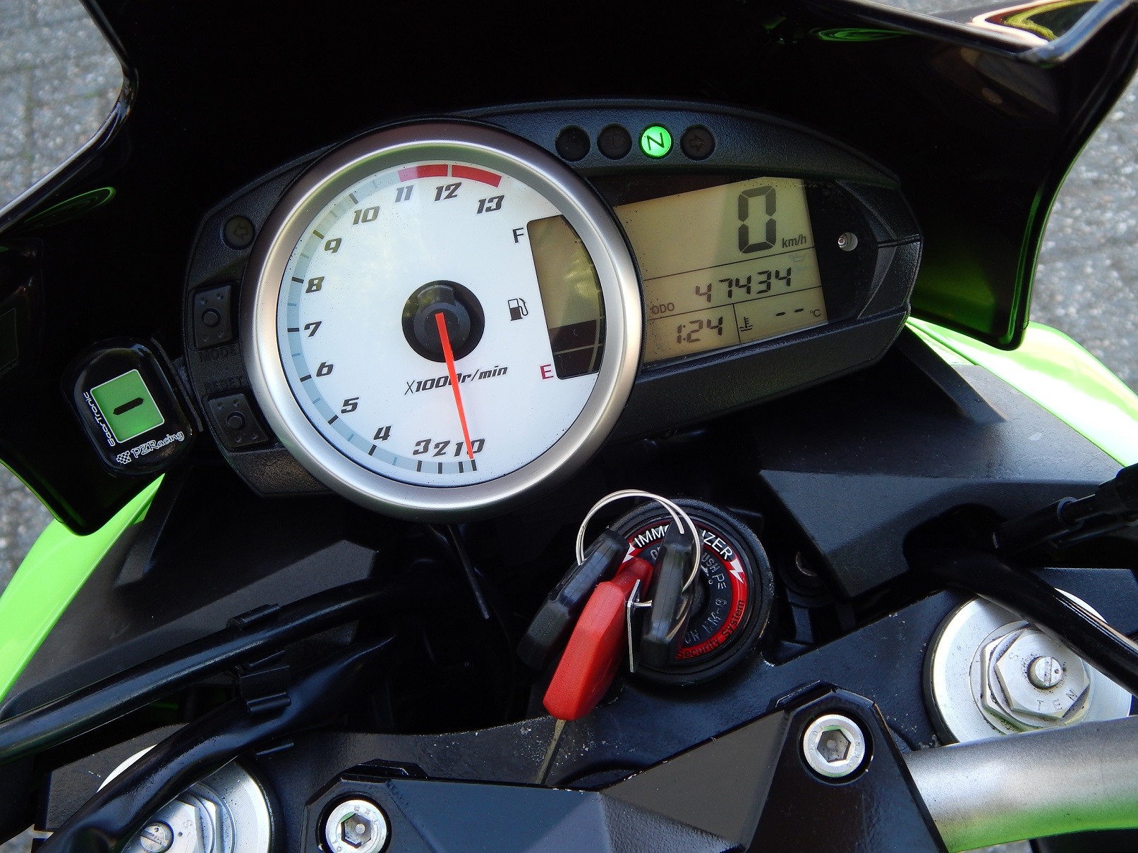 KAWASAKI - Z 1000