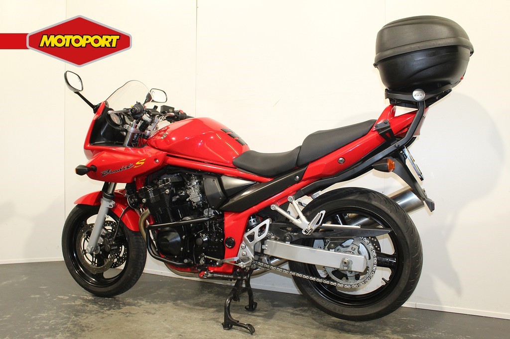 SUZUKI - GSF 650 S bandit