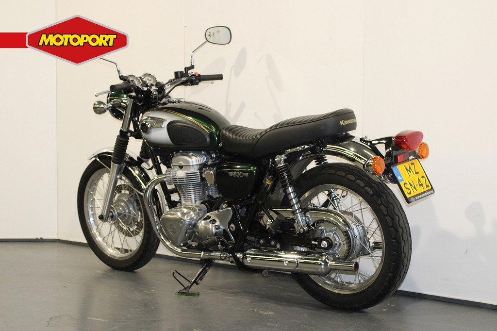 KAWASAKI - W 800