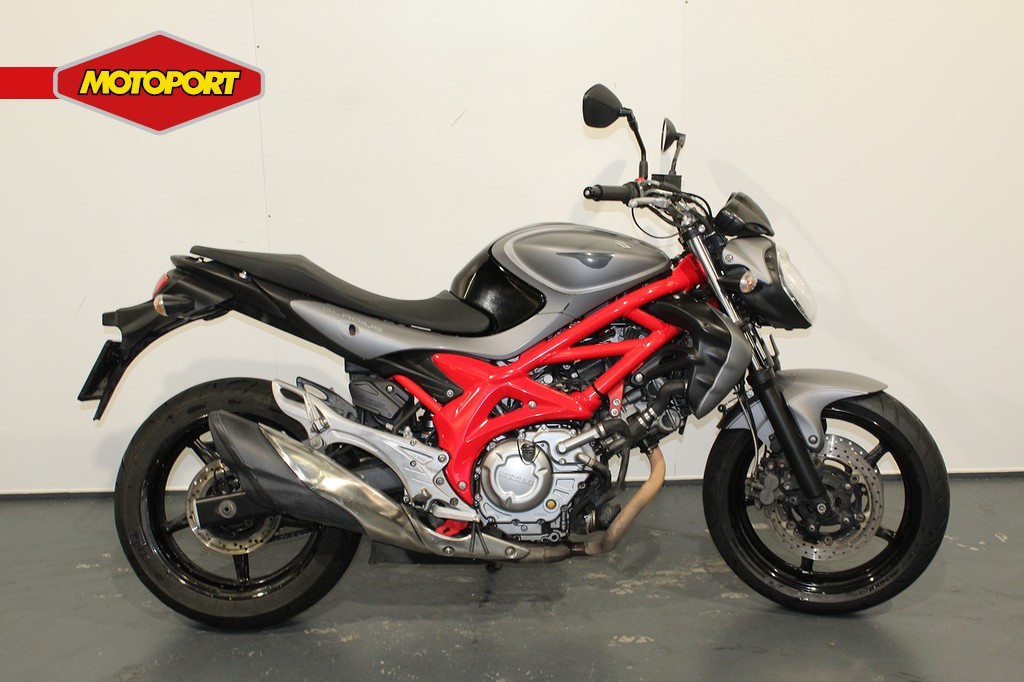 SUZUKI - SFV 650 Gladius ABS