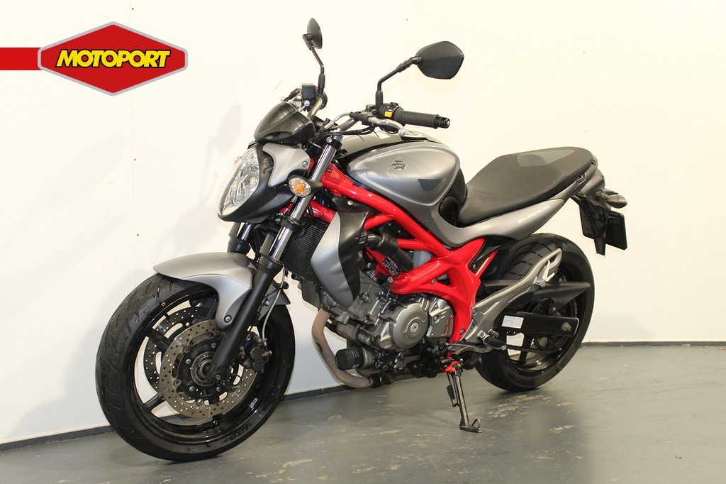 SUZUKI - SFV 650 Gladius ABS