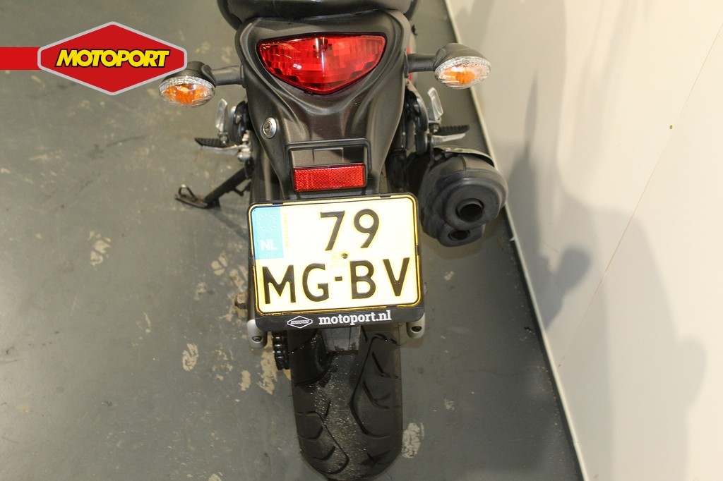 SUZUKI - SFV 650 Gladius ABS