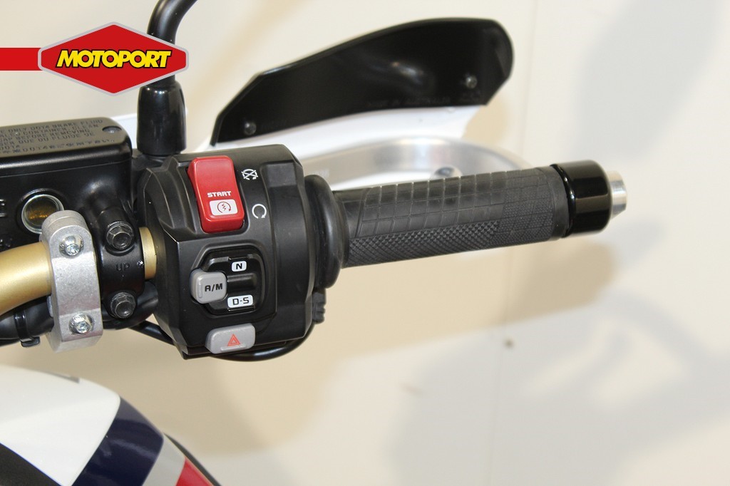 HONDA - CRF 1000 DCT Africa twin