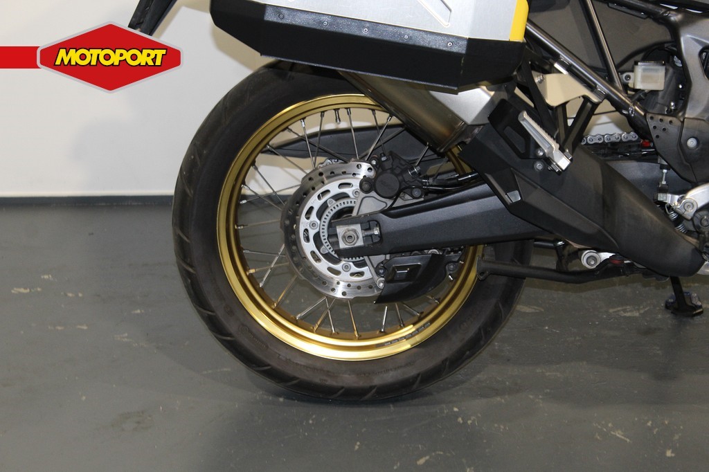 HONDA - CRF 1000 DCT Africa twin