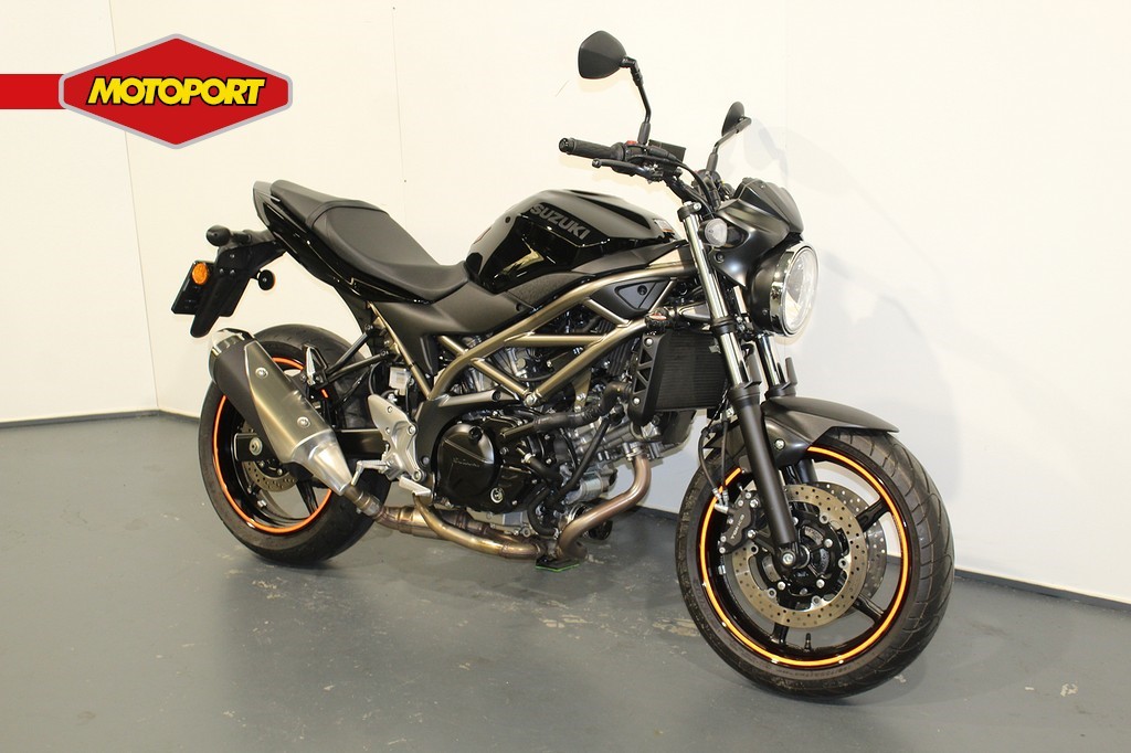 SUZUKI - SV 650