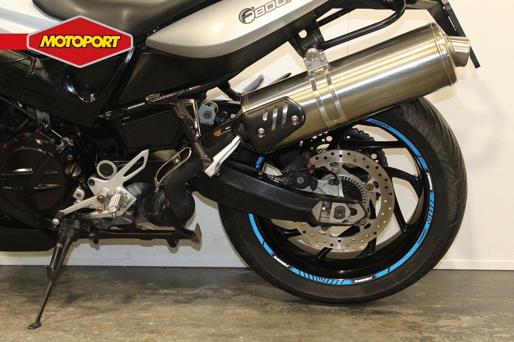 BMW - F 800 R