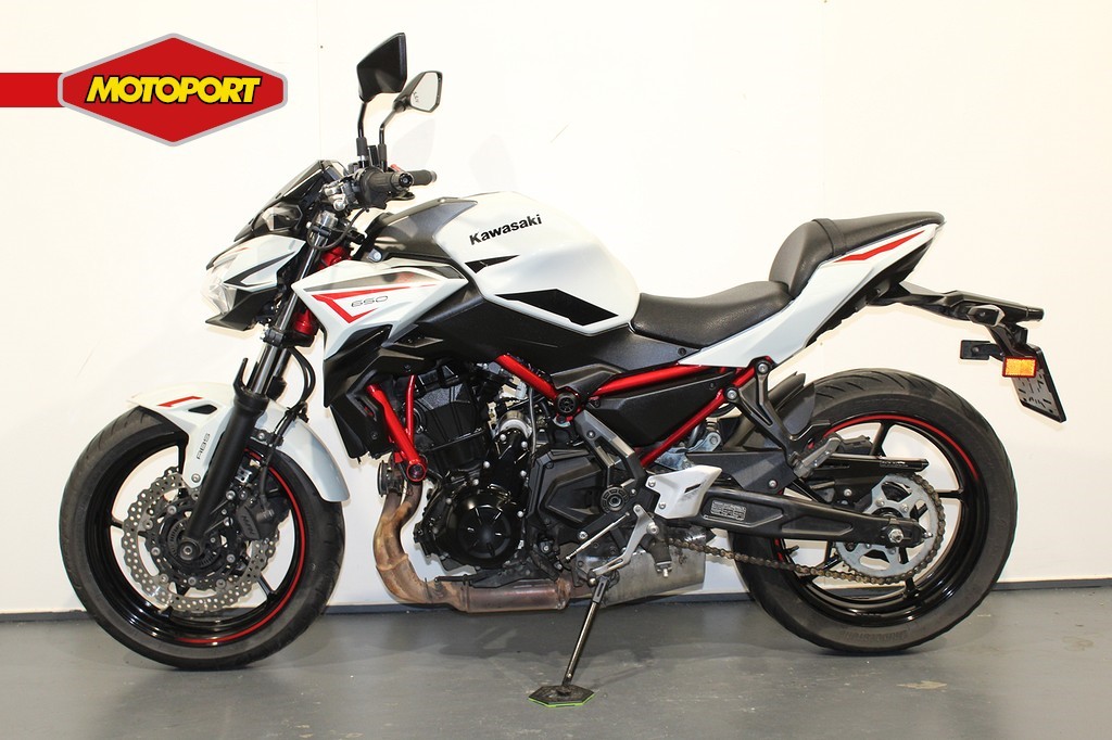 KAWASAKI - Z 650