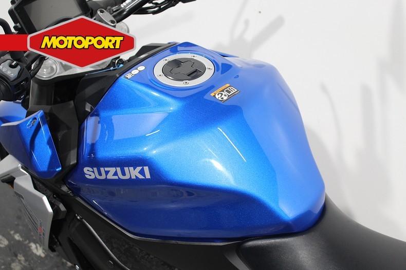 SUZUKI - GSX S 950