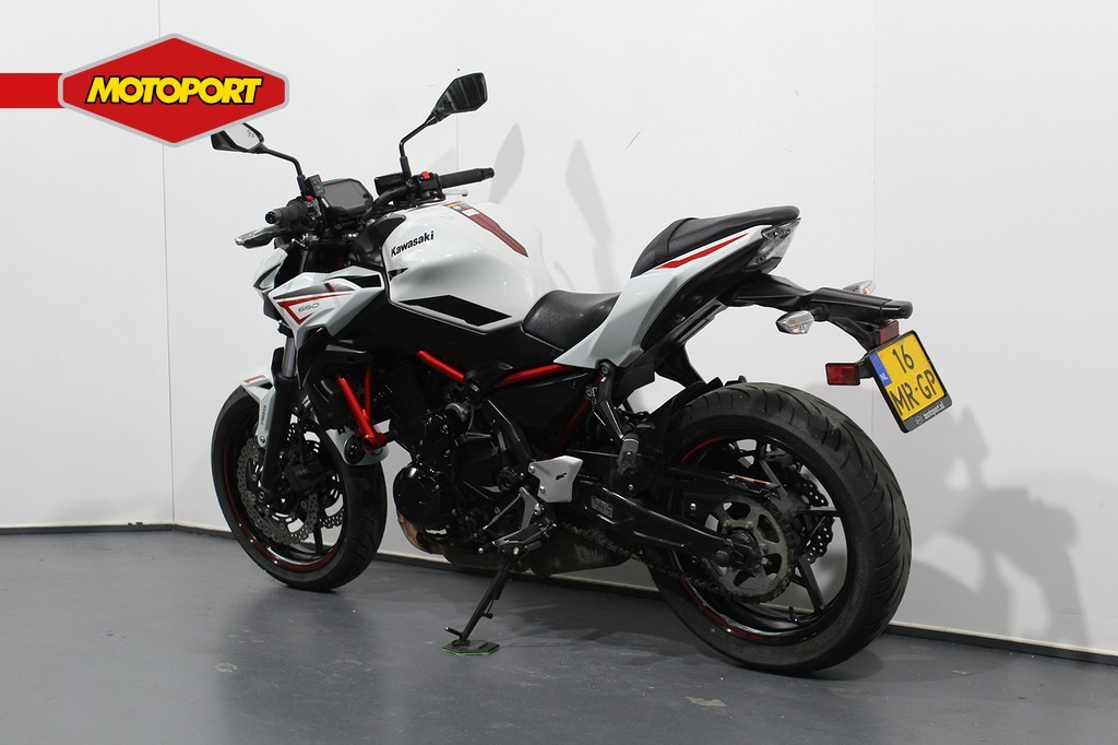 KAWASAKI - Z 650