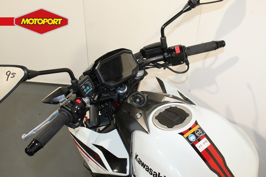 KAWASAKI - Z 650