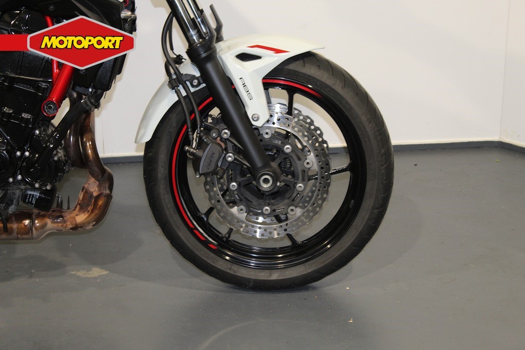 KAWASAKI - Z 650