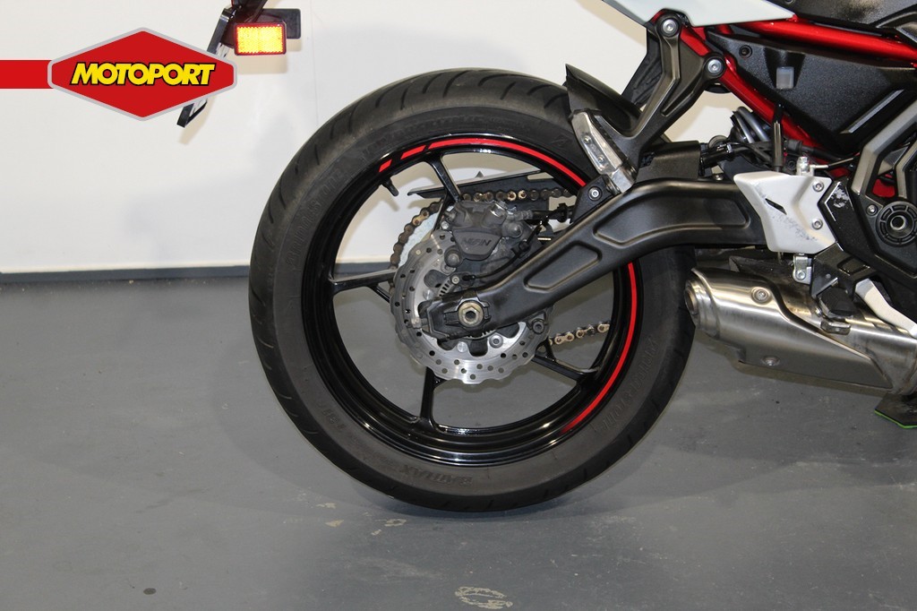 KAWASAKI - Z 650