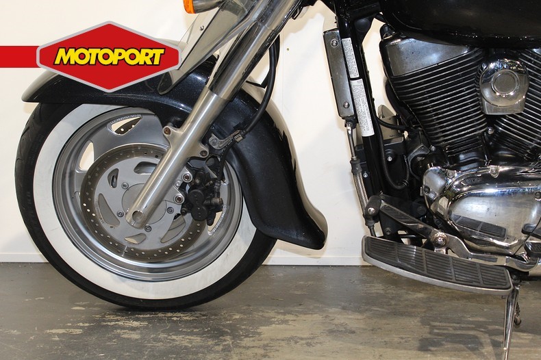 SUZUKI - VL 1500 LC Intruder