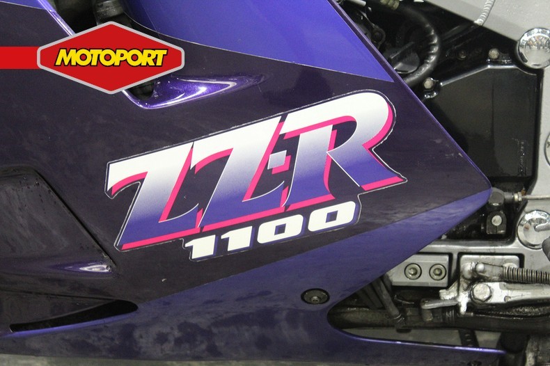 KAWASAKI - ZZR 1100