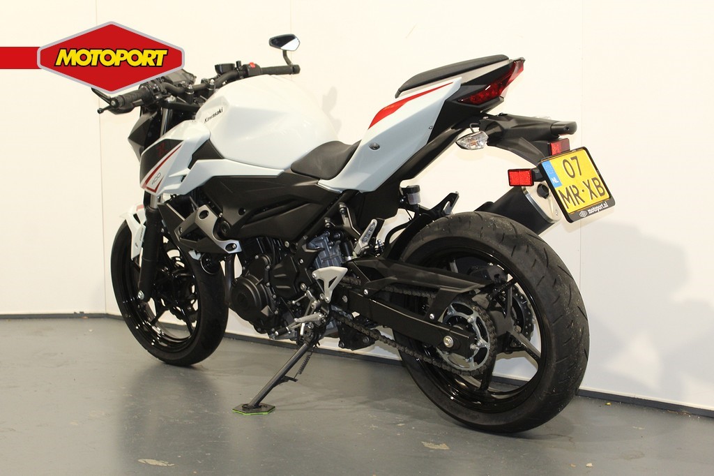 KAWASAKI - Z 400