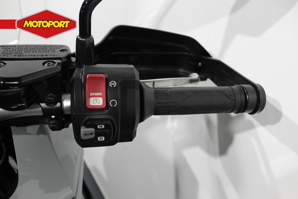 HONDA - X-ADV 750