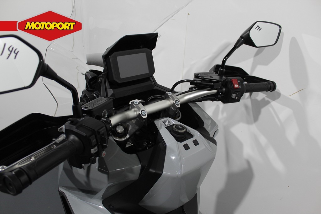 HONDA - X-ADV 750