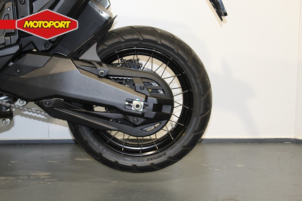 HONDA - X-ADV 750
