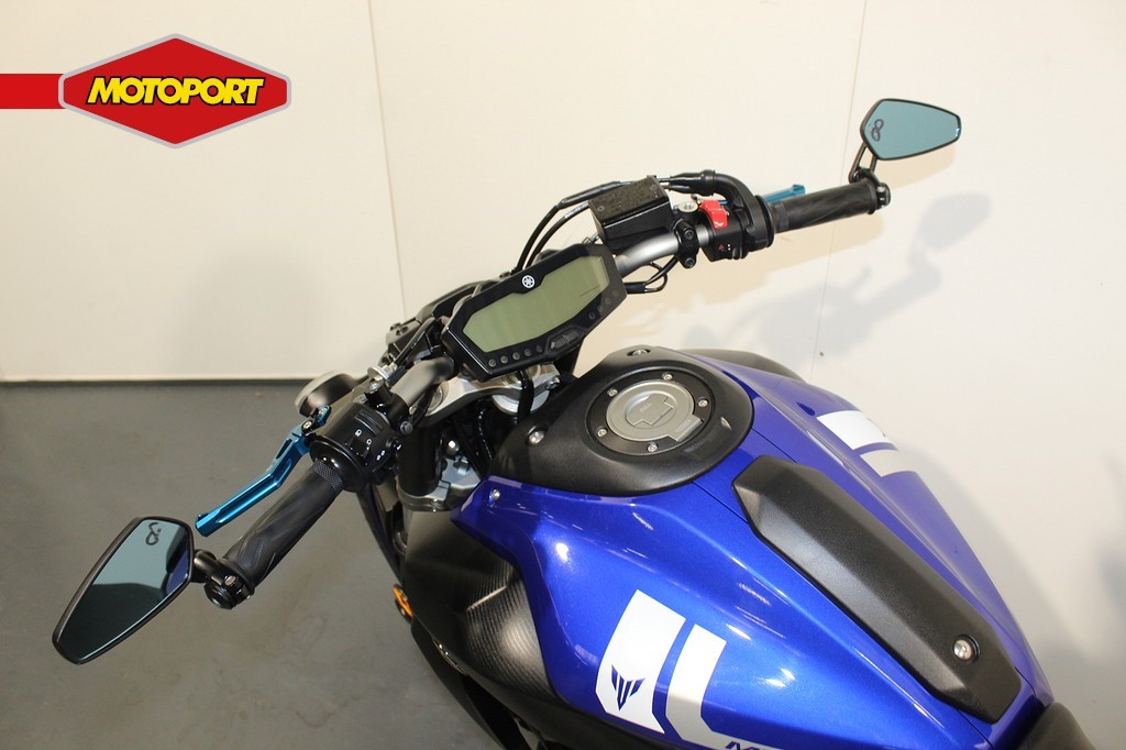YAMAHA - MT 07
